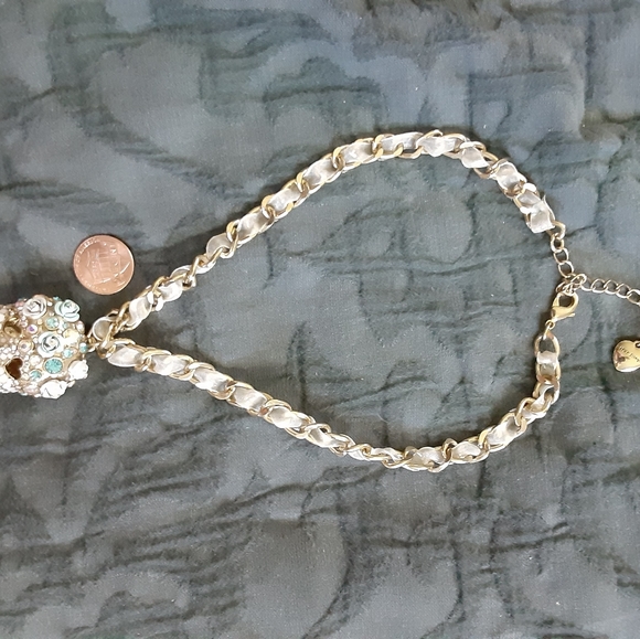 Betsey Johnson Rhinestone Sugar Skull Necklace - Picture 7 of 7